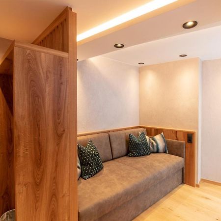 אישגל Hotel Neder מראה חיצוני תמונה