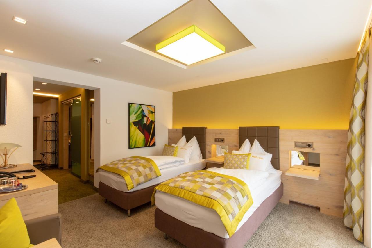 אישגל Hotel Neder מראה חיצוני תמונה